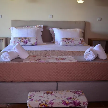 Elianthos Apartahotel 3*