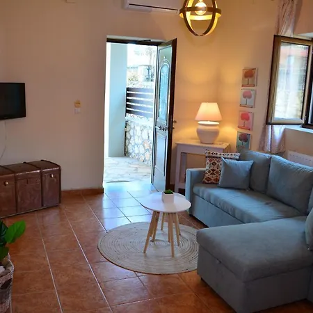 Apartahotel Elianthos