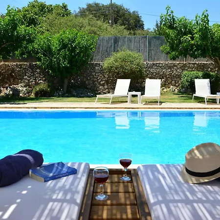 Apartahotel Elianthos